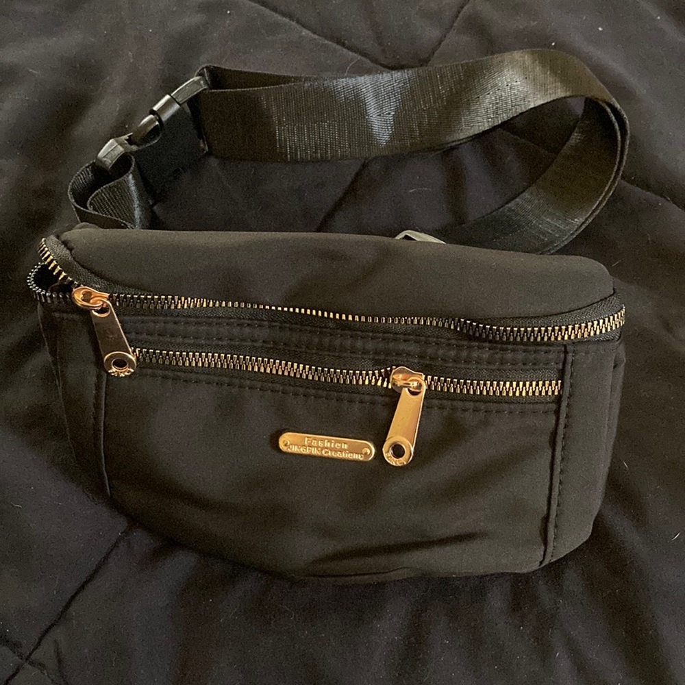 Black Fanny Pack